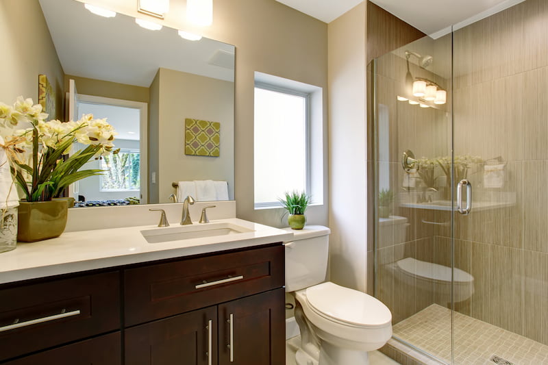 How to Maximize Space in a Small Bathroom Remodel